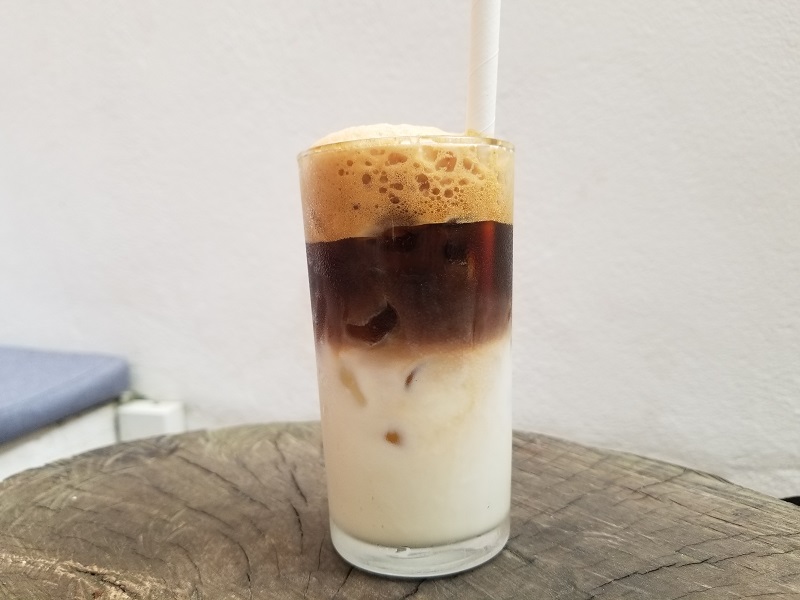 How to Make Vietnamese Iced Coffee (Recipe)